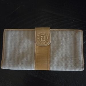 Vintage Fendi Leathet Wallet